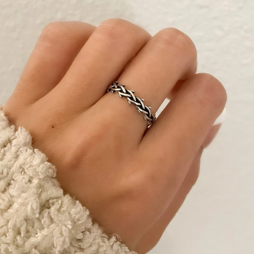 925 Sterling Silver Dainty Ring Thin Ring Criss Cross Ring Minimalist Ring